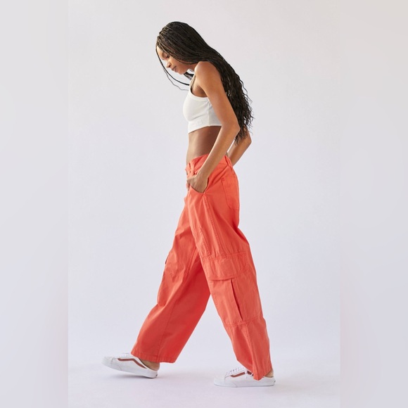 BDG Rae Mid-rise Carpenter Pant
    
Size 8 NWOT - Picture 1 of 14